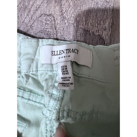 ELLEN TRACY The Newport High Rise Skinny Jeans 14 Mint Color EUC - Picture 2 of 2